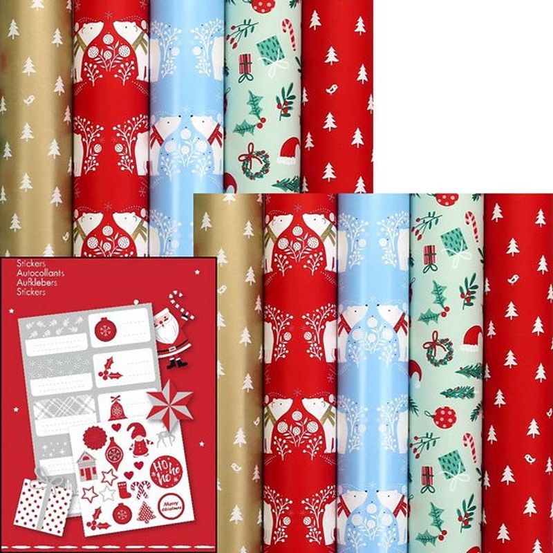 Foto van Cosy cottage - assortiment cadeaupapier inpakpapier voor kerst - 2 meter x 70 cm - 10 rollen - inclusief labels