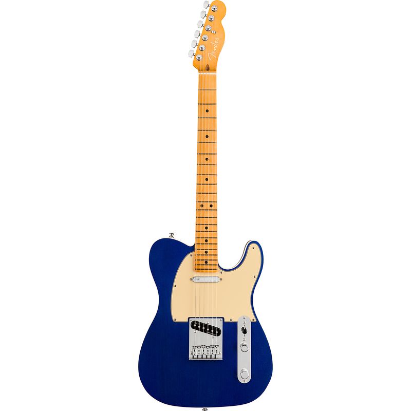 Foto van Fender american ultra telecaster cobra blue mn met koffer