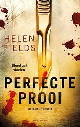 Foto van D.i. callanach 2 - perfecte prooi - helen fields - paperback (9789026359231)