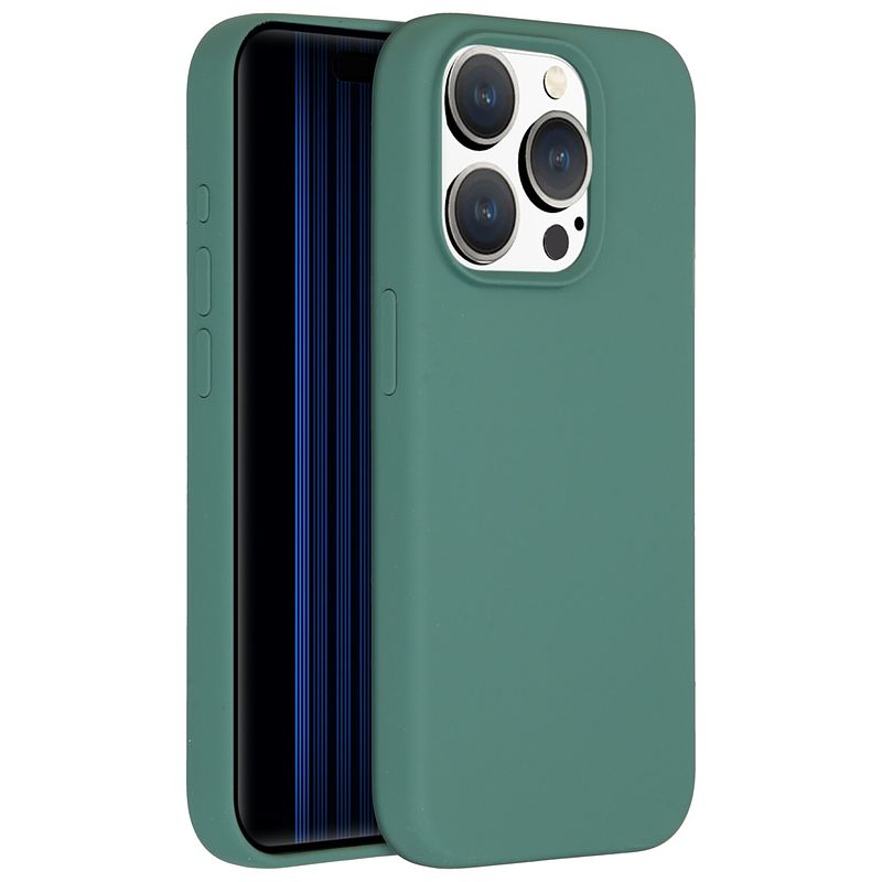 Foto van Accezz liquid silicone backcover iphone 15 pro telefoonhoesje groen