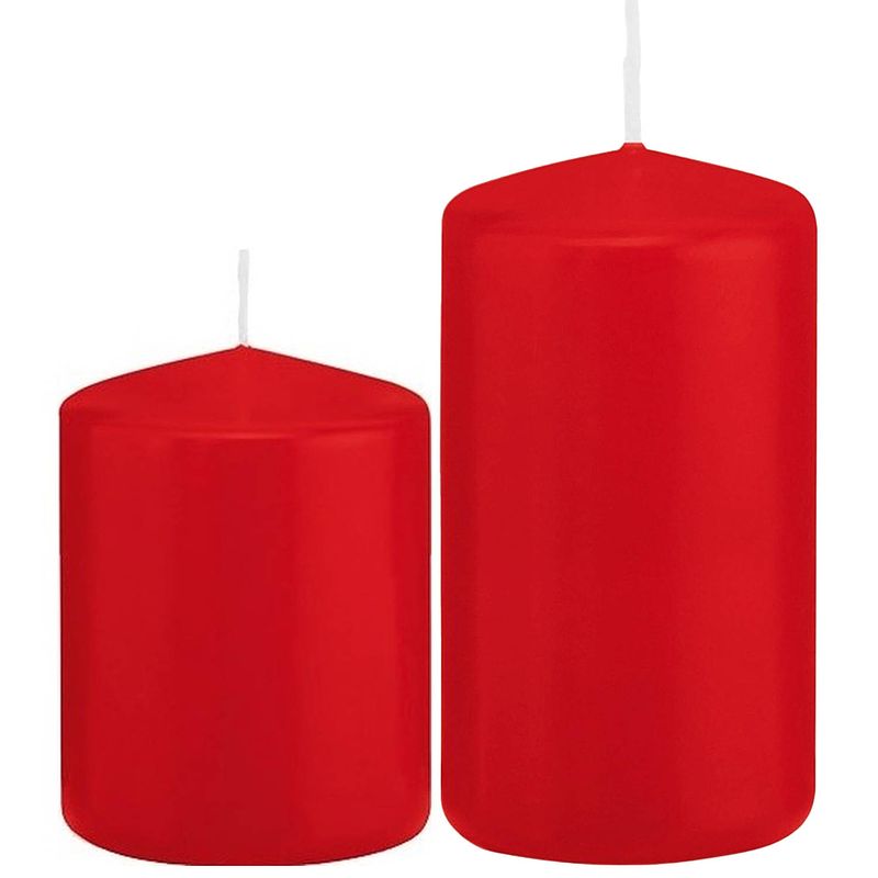 Foto van Stompkaarsen set van 2x stuks rood 8 en 12 cm - stompkaarsen