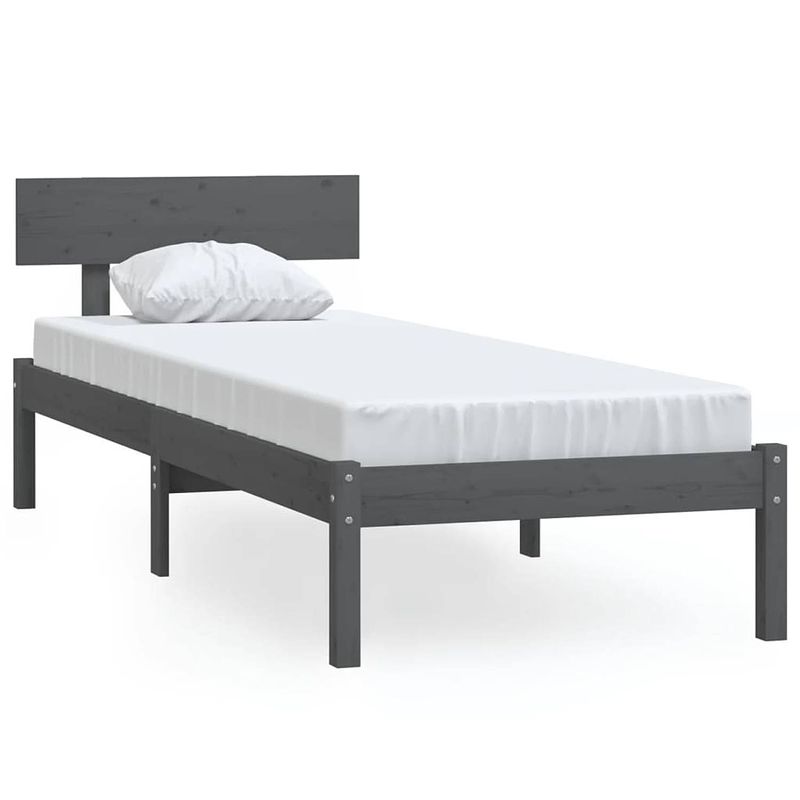 Foto van The living store bedframe - grenenhout - 75x190 cm - grijs