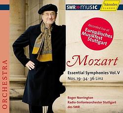 Foto van Mozart: essential symphonies volume 5 (19,34,3 - cd (4010276020356)