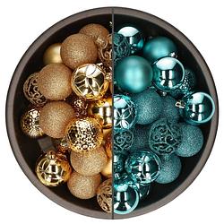 Foto van 74x stuks kunststof kerstballen mix van turquoise blauw en goud 6 cm - kerstbal