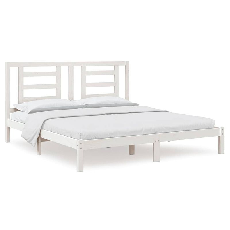 Foto van The living store bedframe wit 180x200 cm - massief grenenhout