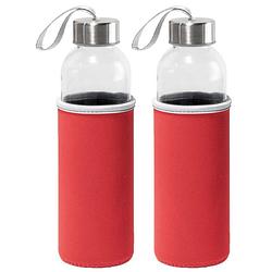 Foto van 2x stuks glazen waterfles/drinkfles met rode softshell bescherm hoes 520 ml - drinkflessen