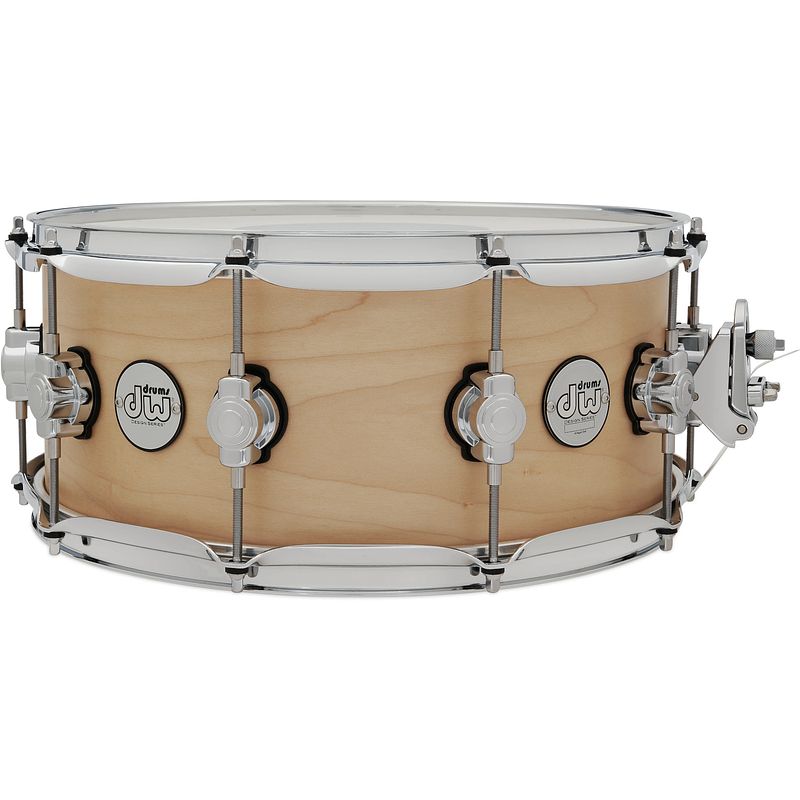 Foto van Dw drums ddlm0614ssns design series maple natural satin 14 x 6 inch snaredrum