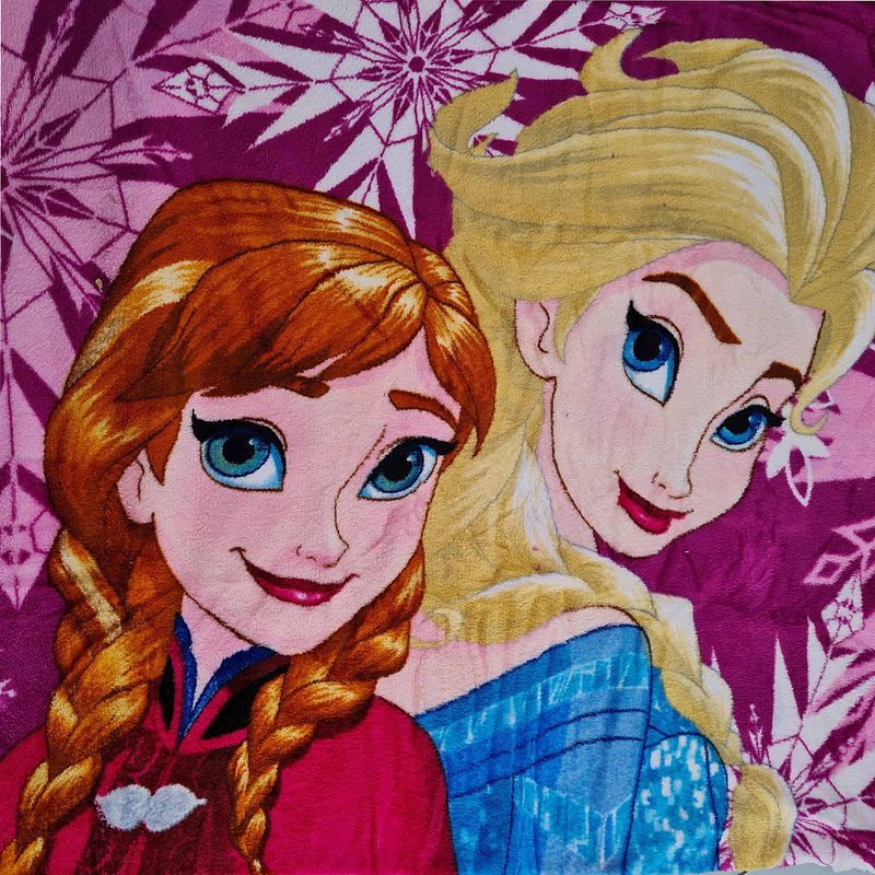 Foto van Disney frozen kinderkamer fleecedeken paars 100 x 140 cm - plaids