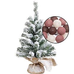 Foto van Mini kerstboom besneeuwd met verlichting - in jute zak - h45 cm - kleur mix rood - kunstkerstboom