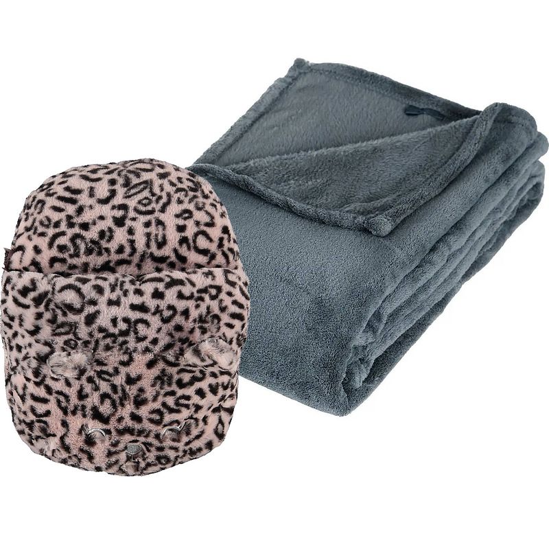 Foto van Fleece deken blauwgrijs 125 x 150 cm met voetenwarmer slof cheetah one size - voetenwarmers