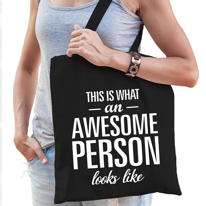 Foto van Awesome person / persoon cadeau tas zwart voor dames - feest boodschappentassen