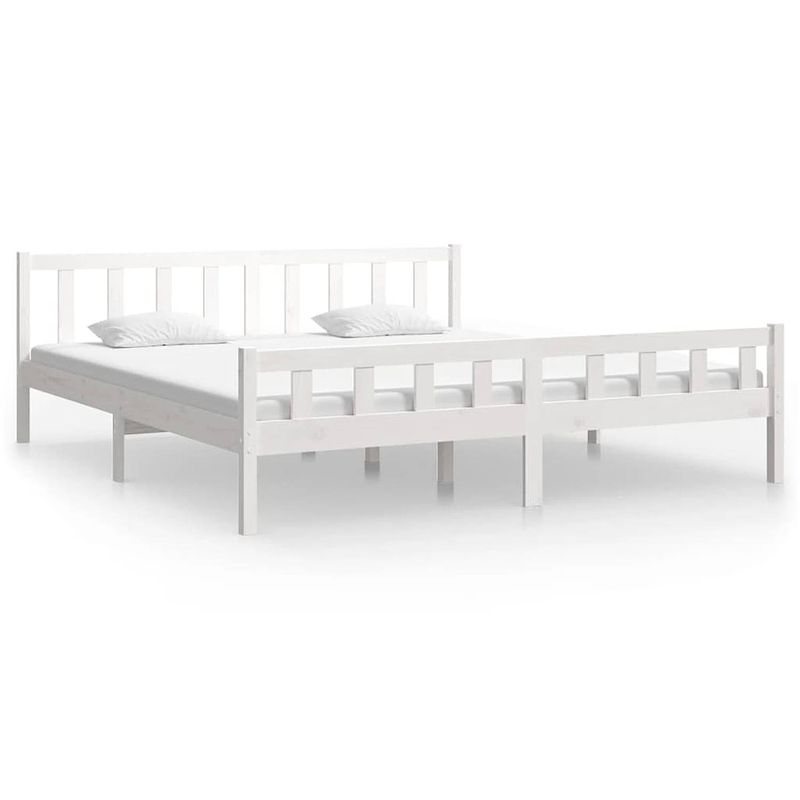 Foto van The living store bedframe grenenhout - wit - 160 x 200 cm (montage vereist)