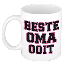 Foto van Beste oma ooit kado mok / beker wit voor verjaardag - feest mokken