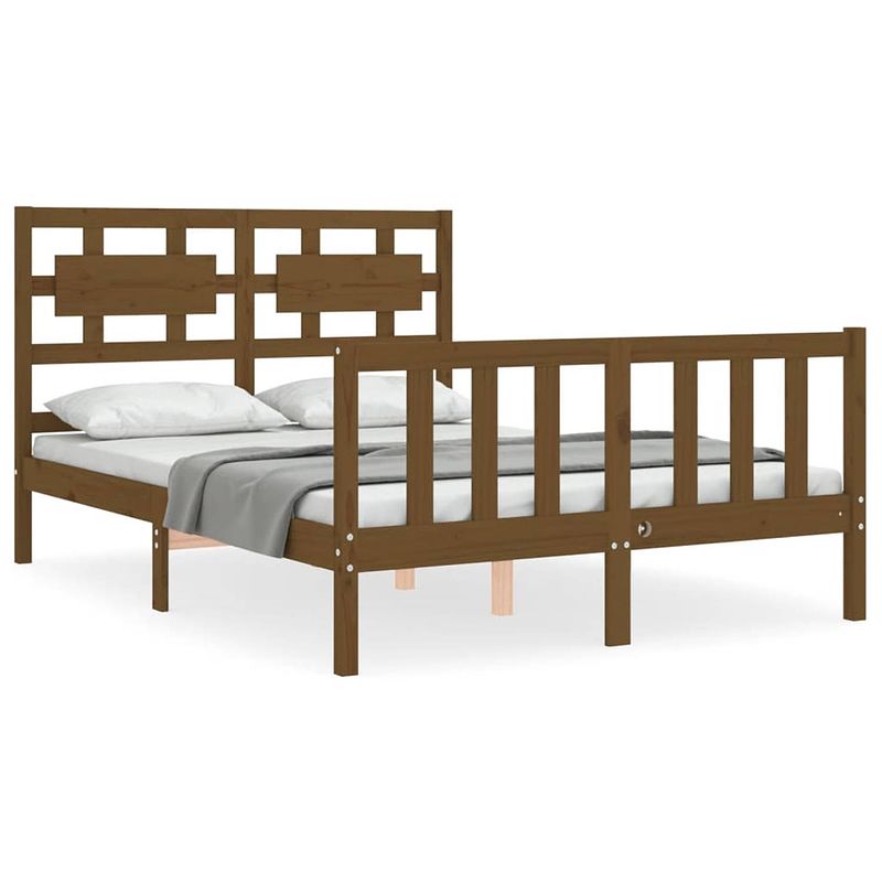 Foto van The living store bedframe - massief grenenhout - 195.5 x 125.5 x 100 cm - honingbruin