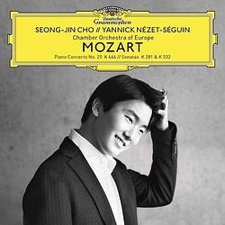 Foto van Mozart: piano concerto no.20, k. 466; piano sonatas - cd (0028948355228)