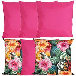 Foto van Bank/tuin kussens set - voor binnen/buiten - 6x stuks - roze/tropical print - 45 x 45 cm - sierkussens