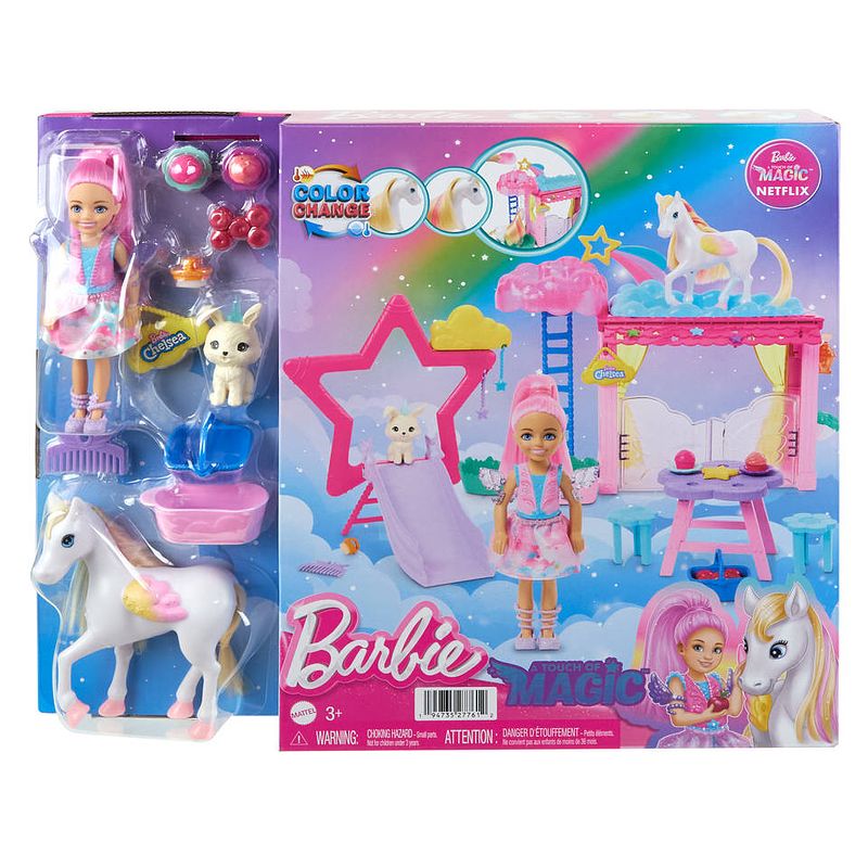 Foto van Barbie a touch of magic chelsea pop