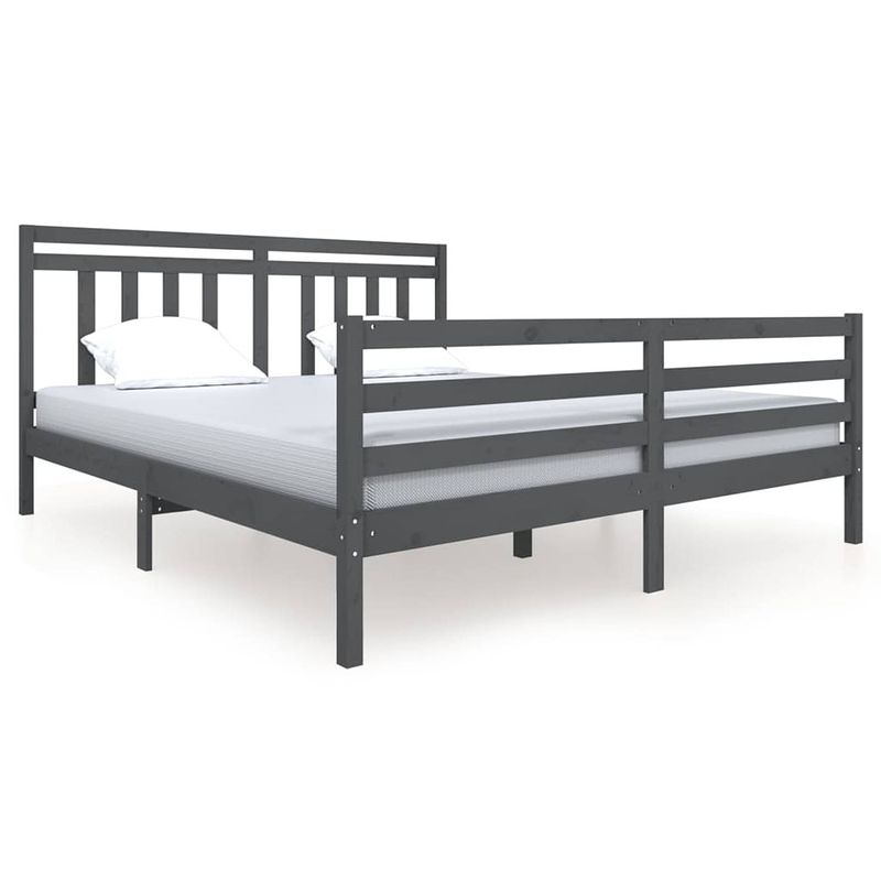 Foto van The living store bedframe grenenhout - grijs 180x200 cm - rustiek design