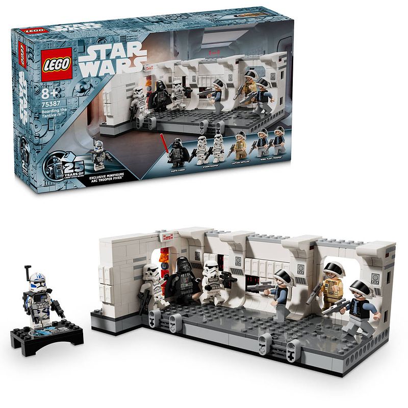 Foto van Lego star wars aan boord van de tantive iv 75387