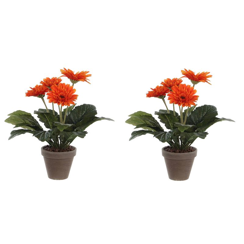 Foto van 2x stuks gerbera kunstplanten oranje in keramiek pot h35 cm - kunstplanten