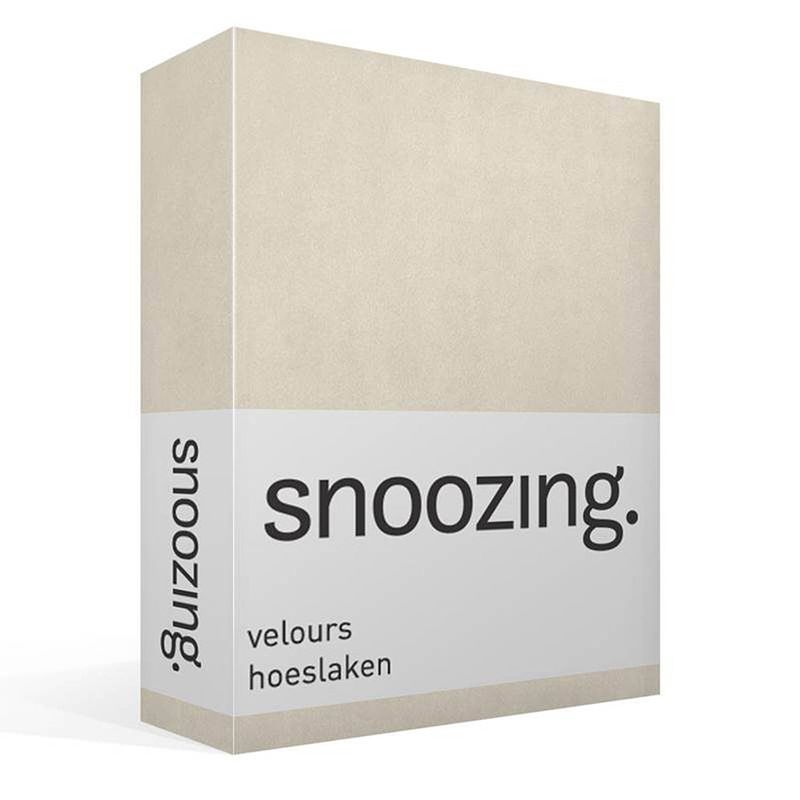 Foto van Snoozing velours hoeslaken