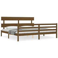 Foto van The living store grenenhouten bedframe - honingbruin - 205.5 x 185.5 x 81 cm - 180 x 200 cm (- the living store)