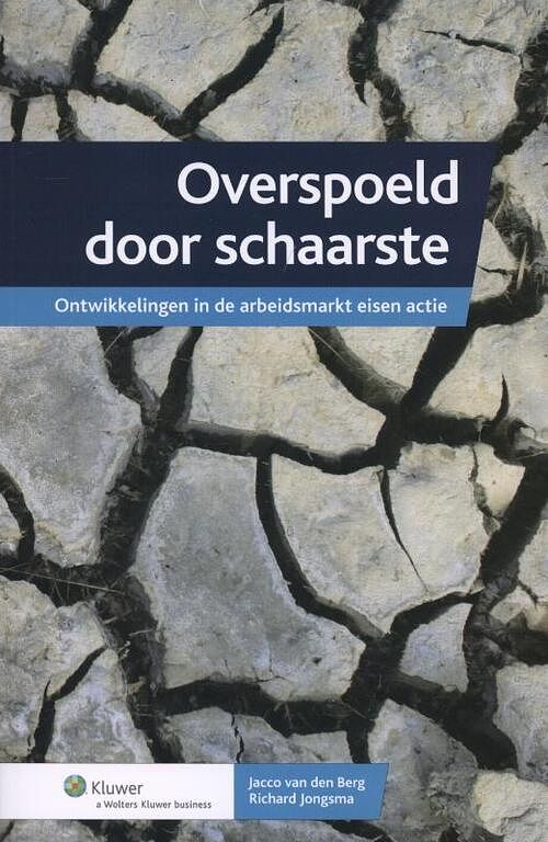 Foto van Overspoeld door schaarste - jacco van den berg, richard jongsma - ebook (9789013108804)