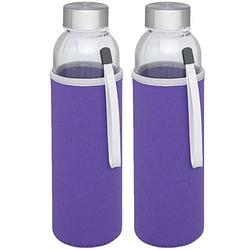 Foto van 2x stuks glazen waterfles/drinkfles met paarse softshell bescherm hoes 500 ml - drinkflessen