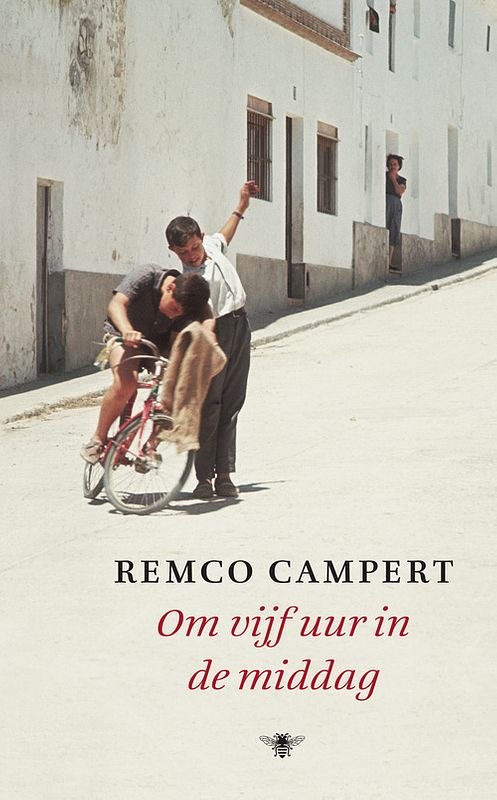 Foto van Om vijf uur in de middag - remco campert - ebook (9789023450245)