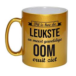 Foto van Gouden leukste en meest geweldige oom cadeau koffiemok / theebeker 330 ml - feest mokken