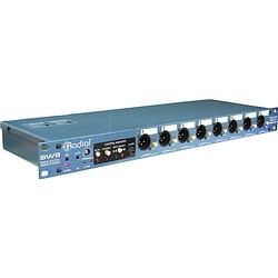 Foto van Radial sw8 switcher en interface voor back-up