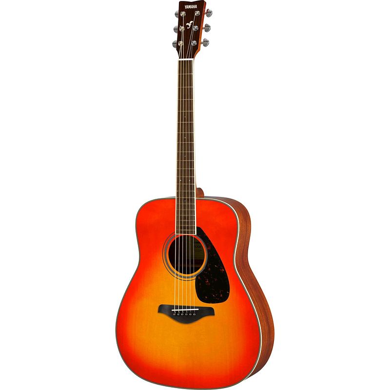 Foto van Yamaha fg820 ab ii autumn burst westerngitaar