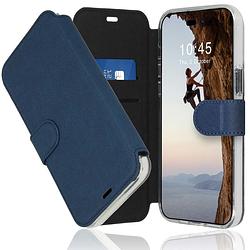 Foto van Accezz xtreme wallet voor apple iphone 14 pro max telefoonhoesje blauw