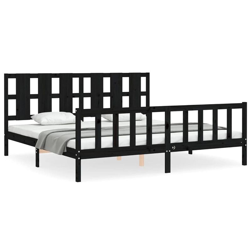 Foto van The living store bedframe zwart massief grenenhout - 205.5 x 185.5 x 100 cm - functioneel hoofd- en voeteneinde