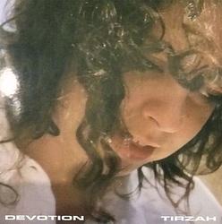 Foto van Devotion - cd (0887828039425)