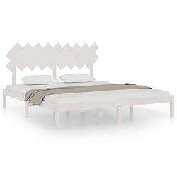 Foto van The living store houten bedframe - grenenhout - 205.5 x 185.5 x 31 cm - comfortabel hoofdeinde