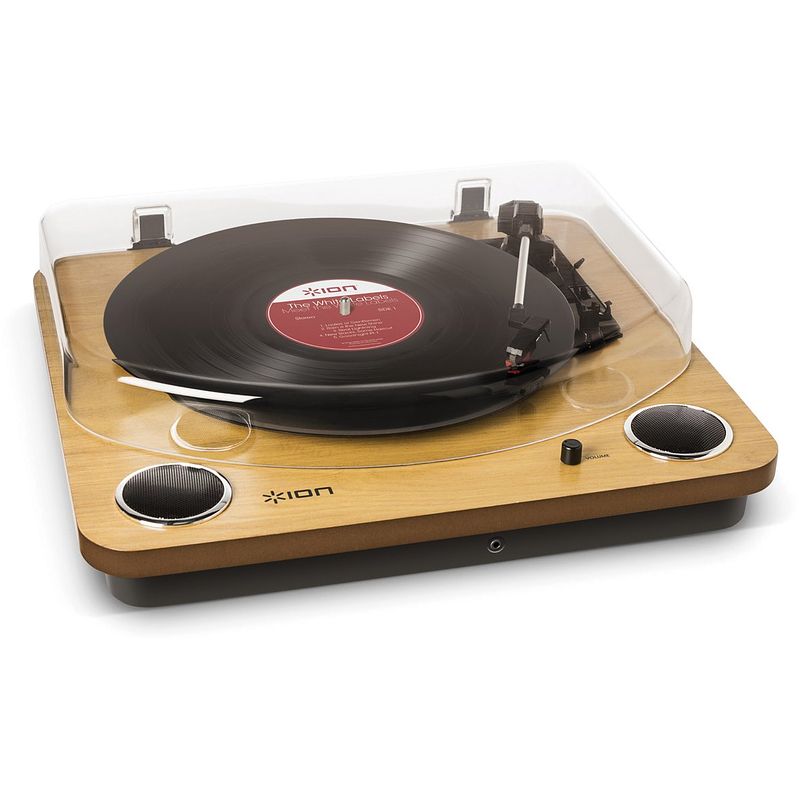 Foto van Ion max lp wood digital conversion turntable