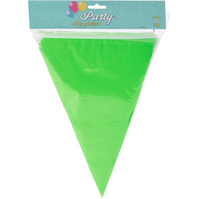 Foto van Party vlaggenlijn - binnen/buiten - plastic - groen - 600 cm - 25 vlaggetjes - vlaggenlijnen