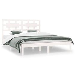 Foto van The living store houten bedframe - massief grenenhout - 205.5 x 205.5 x 31 cm - wit