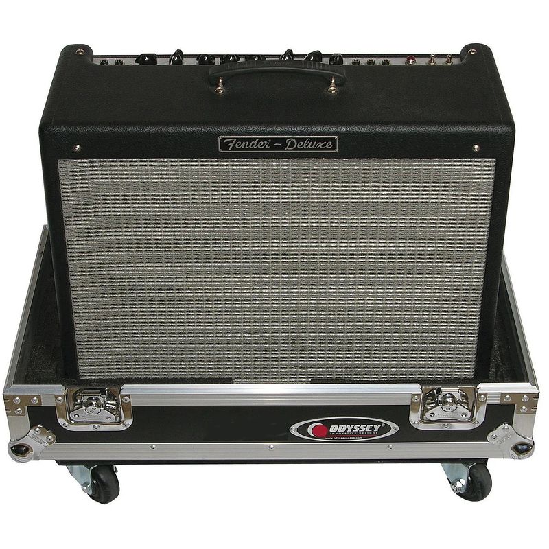 Foto van Odyssey fzgc112w guitar amp flightcase voor gitaar versterker 686x363x559mm