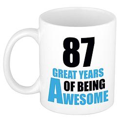 Foto van 87 great years of being awesome cadeau mok / beker wit en blauw - feest mokken