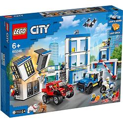 Foto van Lego® city 60246 politiebureau