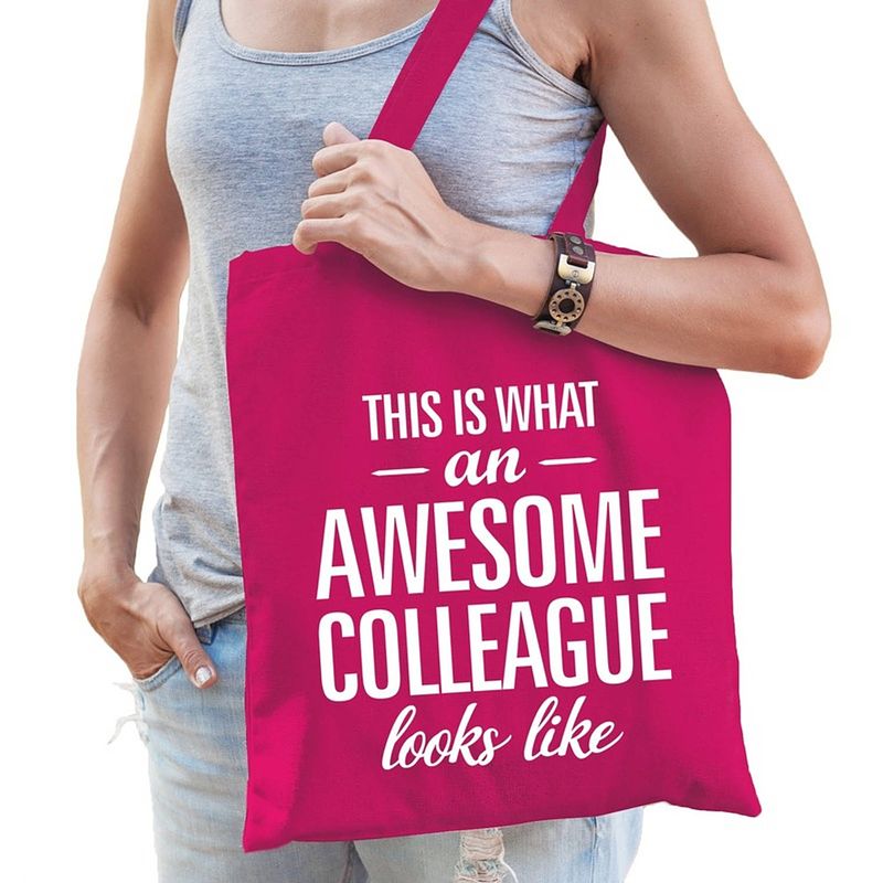 Foto van Awesome collaegue cadeau tas roze katoen - feest boodschappentassen