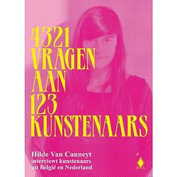 Foto van 4321 vragen aan 123 kunstenaars