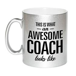 Foto van Awesome coach cadeau mok / beker zilver 330 ml - feest mokken