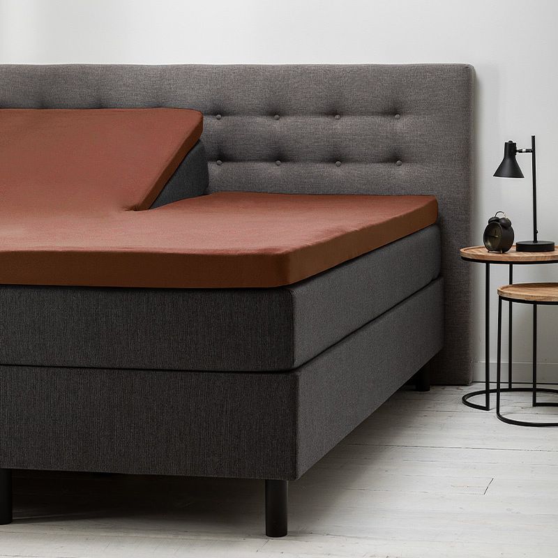 Foto van Fresh & co comfort splittopper hoeslaken - jersey 180 x 200/210 cm, kleur: cognac