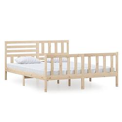 Foto van The living store bedframe - grenenhout - 205.5 x 166 x 100 cm - rustiek design