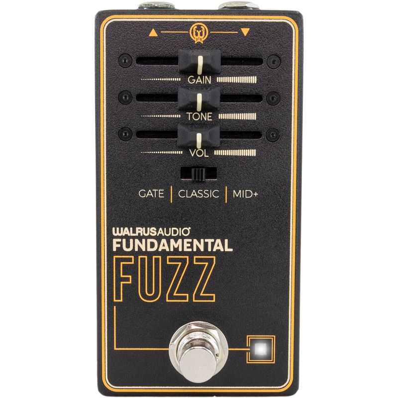 Foto van Walrus audio fundamental series fuzz effectpedaal met drie modi