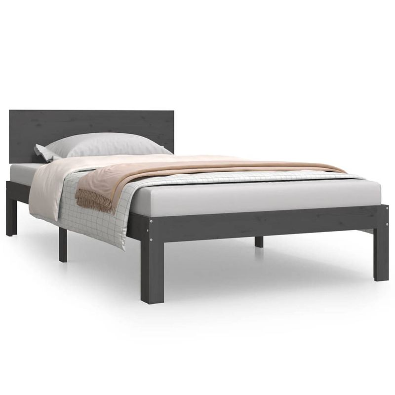 Foto van The living store bedframe massief grenenhout grijs 100x200 cm - bed