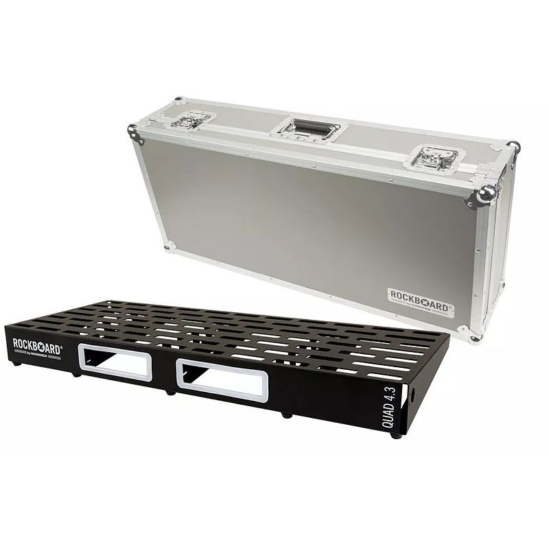 Foto van Rockboard quad 4.3 c pedalboard met flightcase